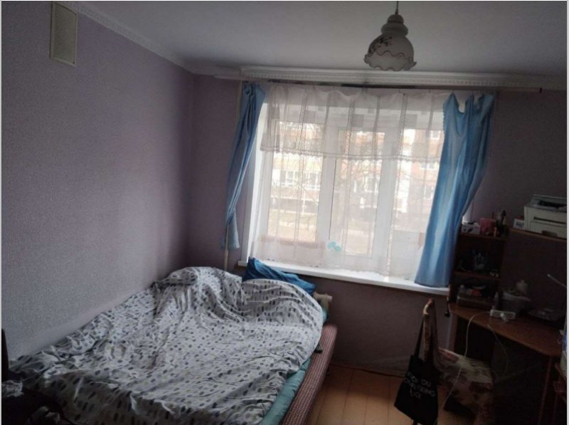 Продажа, 1/4 доли, жилое помещение 12,7 кв.м, г. Чебоксары, КН 21:01:010605:2058