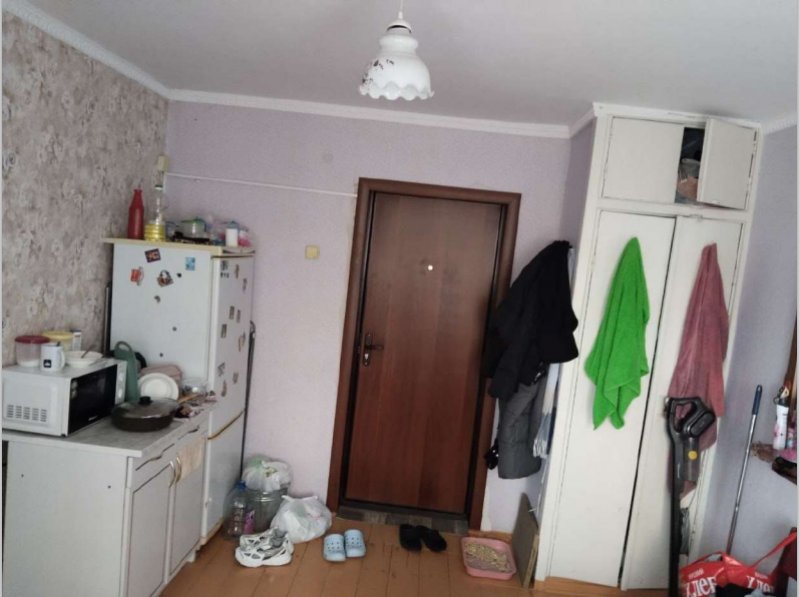 Продажа, 1/4 доли, жилое помещение 12,7 кв.м, г. Чебоксары, КН 21:01:010605:2058